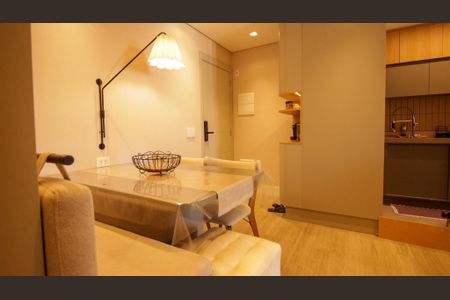 Apartamento à venda com 63m², 2 quartos e 1 vaga Apartamento à venda com 63m², 2 quartos e 1 vagaSala