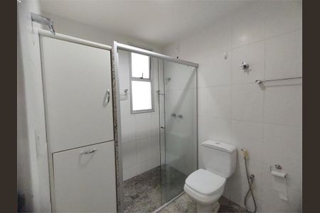 Apartamento à venda com 240m², 4 quartos e 2 vagas