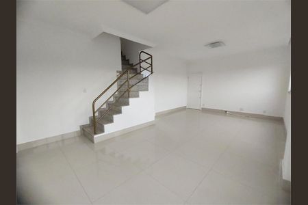 Apartamento à venda com 240m², 4 quartos e 2 vagas
