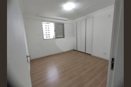 Apartamento à venda com 240m², 4 quartos e 2 vagas