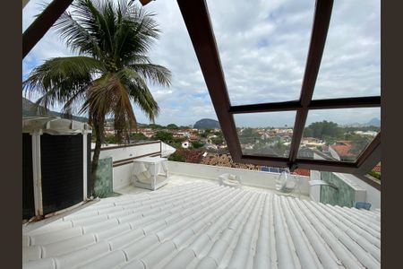 Casa à venda com 389m², 6 quartos e 2 vagas Casa à venda com 389m², 6 quartos e 2 vagasVista do Quarto 4