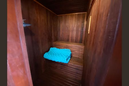 Casa à venda com 389m², 6 quartos e 2 vagas Casa à venda com 389m², 6 quartos e 2 vagasÁrea comum - Sauna