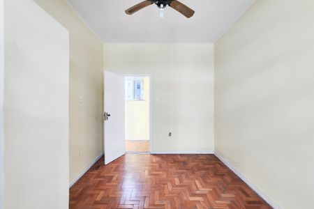 Apartamento para alugar com 75m², 2 quartos e sem vagaSuíte