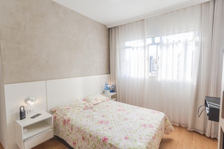 Apartamento à venda com 150m², 4 quartos e 1 vagaQuarto 2