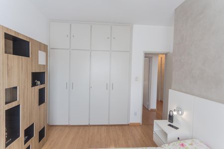 Apartamento à venda com 150m², 4 quartos e 1 vagaArmário do Quarto 2