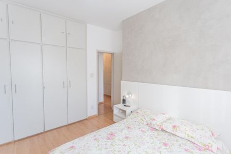 Apartamento à venda com 150m², 4 quartos e 1 vagaQuarto 2