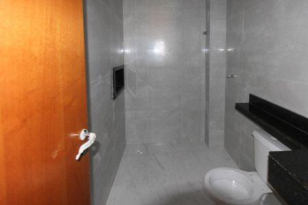 Apartamento à venda com 71m², 2 quartos e 1 vaga Apartamento à venda com 71m², 2 quartos e 1 vagaBanheiro Social
