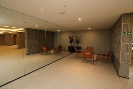 Apartamento à venda com 91m², 2 quartos e 2 vagasHall de entrada