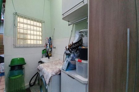 Casa à venda com 120m², 2 quartos e 3 vagas Casa à venda com 120m², 2 quartos e 3 vagasÁrea de Serviço