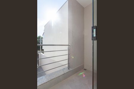 Casa à venda com 119m², 2 quartos e 1 vaga Casa à venda com 119m², 2 quartos e 1 vagaVaranda da Suíte 1