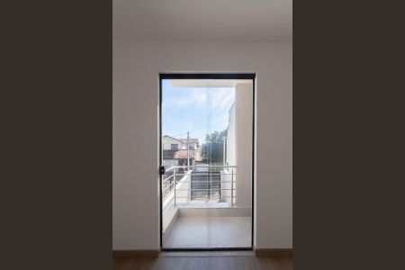 Casa à venda com 119m², 2 quartos e 1 vaga Casa à venda com 119m², 2 quartos e 1 vagaVaranda da Suíte 1