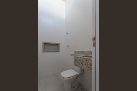 Casa à venda com 119m², 2 quartos e 1 vaga Casa à venda com 119m², 2 quartos e 1 vagaBanheiro da Suíte 2