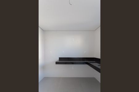 Casa à venda com 119m², 2 quartos e 1 vaga Casa à venda com 119m², 2 quartos e 1 vagaCozinha