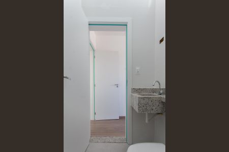 Casa à venda com 122m², 2 quartos e 1 vaga Casa à venda com 122m², 2 quartos e 1 vagaBanheiro da Suíte 2