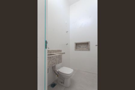 Casa à venda com 122m², 2 quartos e 1 vaga Casa à venda com 122m², 2 quartos e 1 vagaBanheiro da Suíte 2