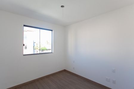 Casa à venda com 122m², 2 quartos e 1 vaga Casa à venda com 122m², 2 quartos e 1 vagaSuíte 2