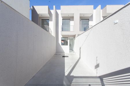 Casa à venda com 122m², 2 quartos e 1 vaga Casa à venda com 122m², 2 quartos e 1 vagaGaragem