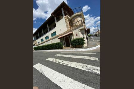 Casa à venda com 250m², 5 quartos e 2 vagas