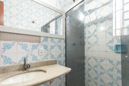 Casa à venda com 286m², 3 quartos e 4 vagasBanheiro