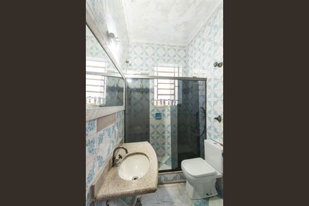 Casa à venda com 286m², 3 quartos e 4 vagasBanheiro