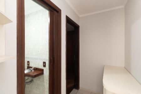 Apartamento à venda com 53m², 2 quartos e 1 vaga Apartamento à venda com 53m², 2 quartos e 1 vagaCorredor