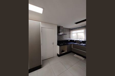 Apartamento à venda com 205m², 4 quartos e 4 vagas