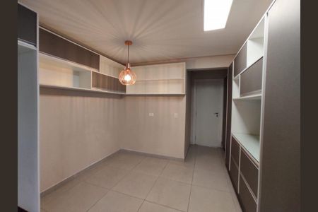 Apartamento à venda com 205m², 4 quartos e 4 vagas