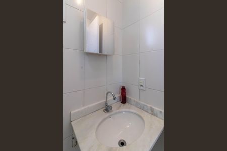 Apartamento à venda com 71m², 3 quartos e 1 vaga Apartamento à venda com 71m², 3 quartos e 1 vagaBanheiro
