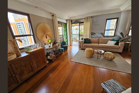 Apartamento à venda com 198m², 4 quartos e 3 vagas Apartamento à venda com 198m², 4 quartos e 3 vagasFoto 04