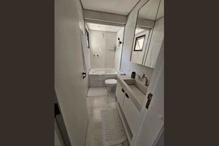 Apartamento à venda com 198m², 4 quartos e 3 vagas Apartamento à venda com 198m², 4 quartos e 3 vagasFoto 25