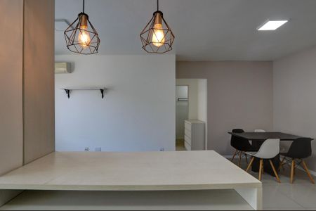 Apartamento à venda com 47m², 1 quarto e 1 vaga Apartamento à venda com 47m², 1 quarto e 1 vagaSala