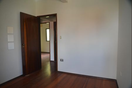 Apartamento à venda com 106m², 3 quartos e 2 vagasQuarto 1