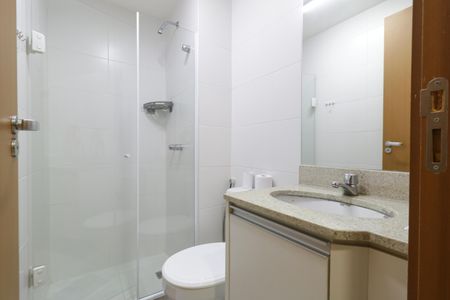 Apartamento à venda com 63m², 2 quartos e 1 vaga Apartamento à venda com 63m², 2 quartos e 1 vagaBanheiro Social