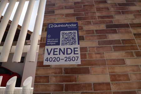 Casa à venda com 250m², 4 quartos e 3 vagasPlaca