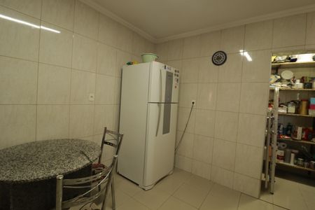 Casa à venda com 250m², 4 quartos e 3 vagasCozinhCozinhaa
