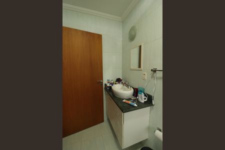 Casa à venda com 250m², 4 quartos e 3 vagasBanheiro/Suite 3