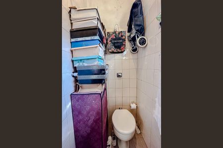 Casa à venda com 125m², 2 quartos e 1 vagaBanheiro de serviço