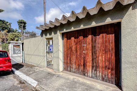 Casa à venda com 125m², 2 quartos e 1 vagaFachada - Plaquinha