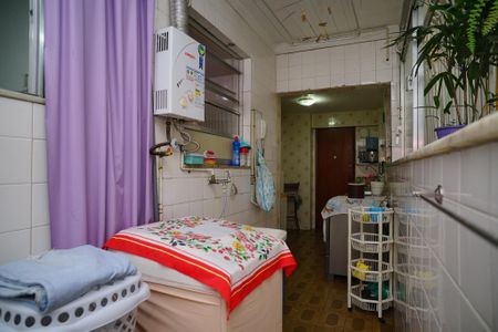 Apartamento à venda com 76m², 3 quartos e sem vaga Apartamento à venda com 76m², 3 quartos e sem vagaÁrea de Serviço