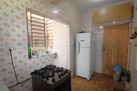 Apartamento à venda com 85m², 2 quartos e 2 vagasCozinha