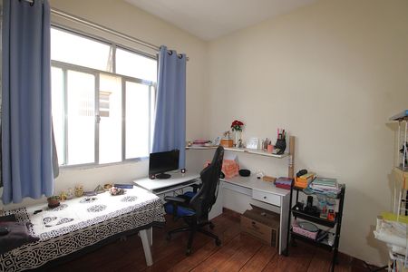 Apartamento à venda com 85m², 2 quartos e 2 vagasQuarto 2