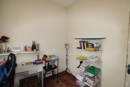 Apartamento à venda com 85m², 2 quartos e 2 vagasQuarto 2