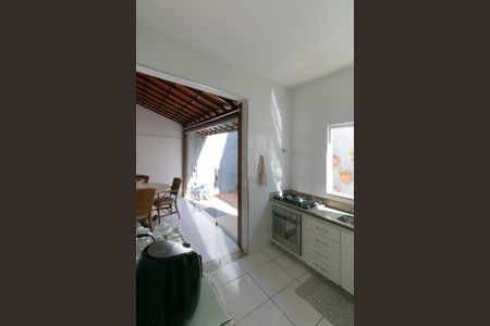 Casa à venda com 350m², 3 quartos e 4 vagasCozinha