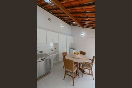 Casa à venda com 350m², 3 quartos e 4 vagasÁrea de Serviço