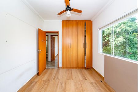 Apartamento à venda com 130m², 3 quartos e 2 vagasQuarto 2