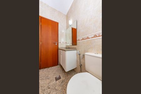 Apartamento à venda com 130m², 3 quartos e 2 vagasBanheiro Social