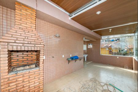 Apartamento à venda com 130m², 3 quartos e 2 vagasVaranda