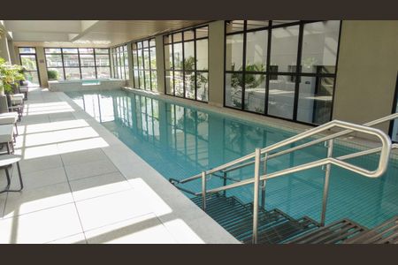 Apartamento à venda com 115m², 3 quartos e 2 vagas Apartamento à venda com 115m², 3 quartos e 2 vagasPiscina Coberta