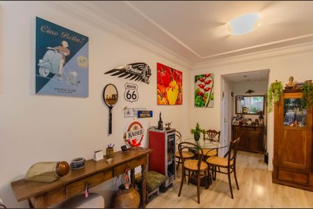 Apartamento à venda com 57m², 1 quarto e 1 vaga Apartamento à venda com 57m², 1 quarto e 1 vagaSala