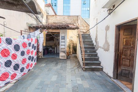 Casa à venda com 382m², 8 quartos e 4 vagas Casa à venda com 382m², 8 quartos e 4 vagasÁrea de Serviço